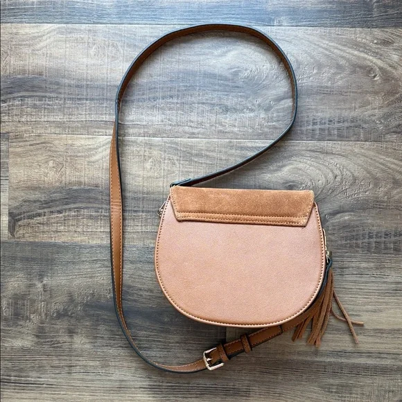 Tan faux Suede Crossbody Bag - Picture 5 of 6